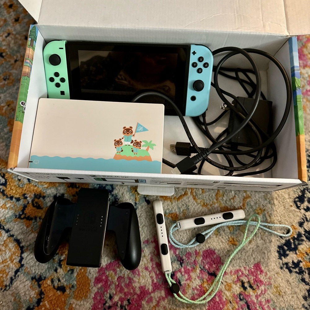 Nintendo switch animal crossing edition